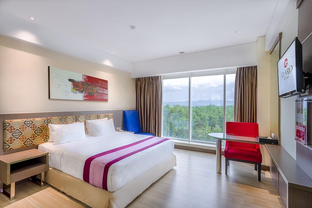 Claro Hotel Кендари Экстерьер фото